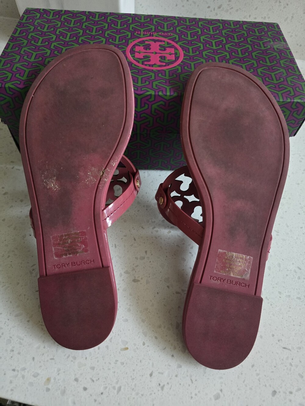 Tory Burch Rose Pink Miller Logo Thong Sandals with Gold Stud - Picture 5 of 5